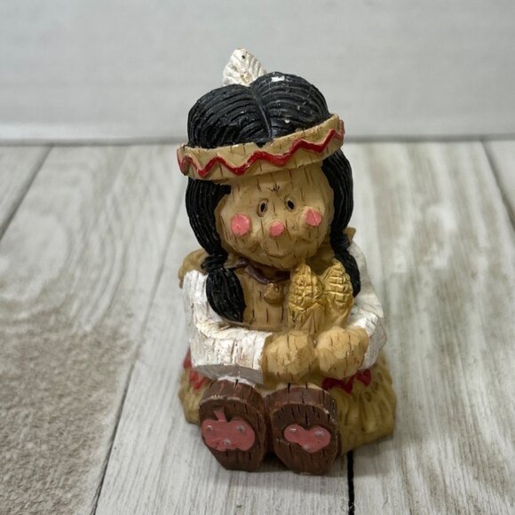 Vintage Native American Boy and Girl Figurines Thanksgiving Children Resin - Picture 6 of 10